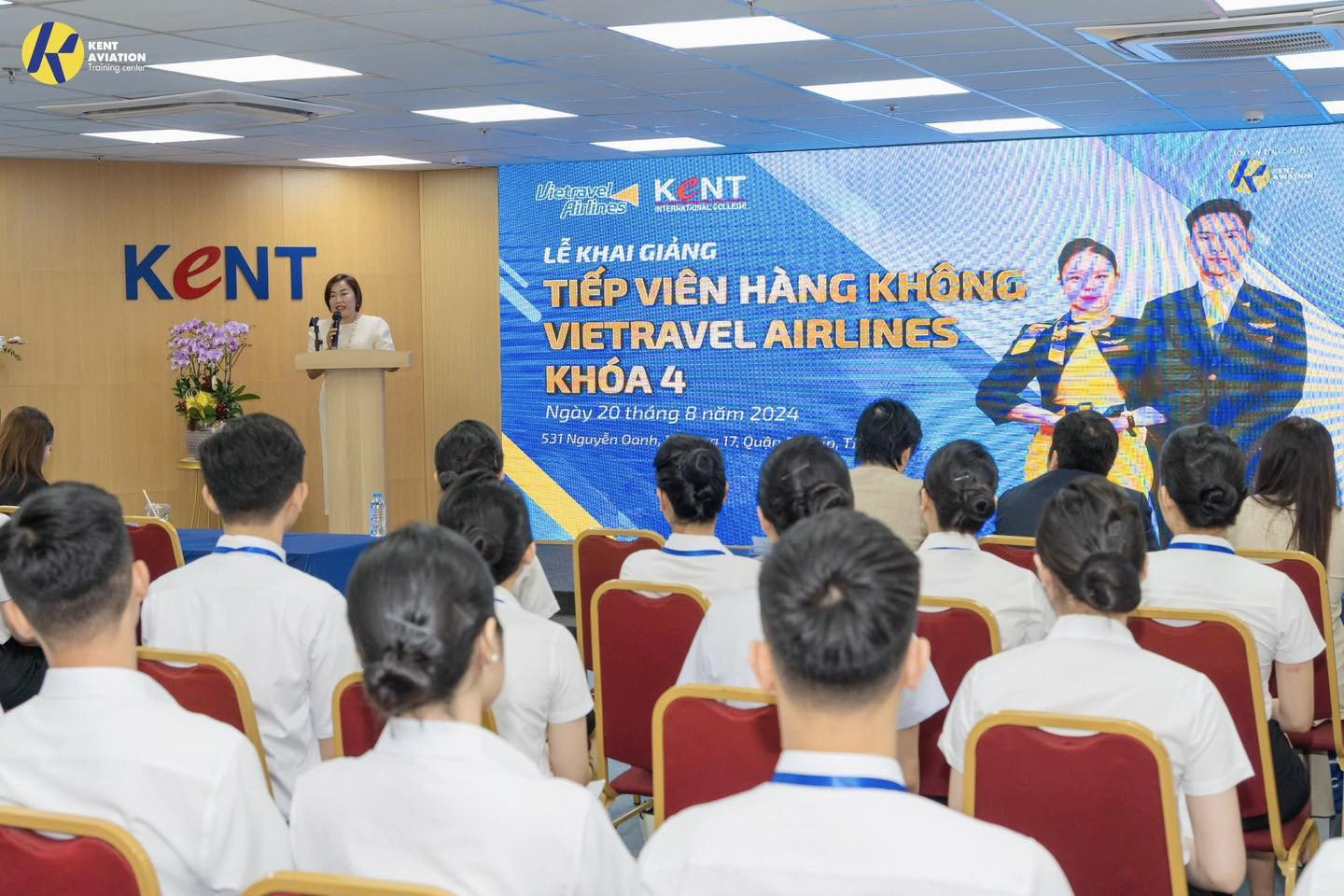 KHAI GIẢNG KHÓA ĐÀO TẠO TIẾP VIÊN HÀNG KHÔNG VIETRAVEL AIRLINES KHÓA 4 - MỘT HÀNH TRÌNH MỚI LẠI KHỞI ĐẦU TẠI TRUNG TÂM ĐÀO TẠO NGHIỆP VỤ HÀNG KHÔNG (KATC)